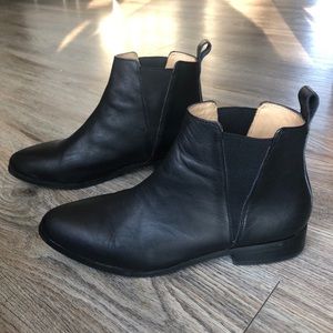 Nisolo Chelsea in Black 8.5